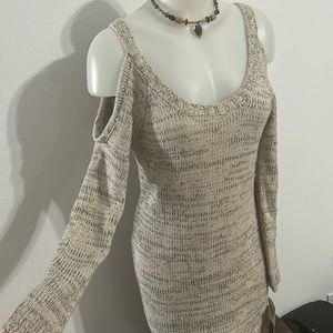 Brand New 👀 My Michelle Sweater Dress 💋